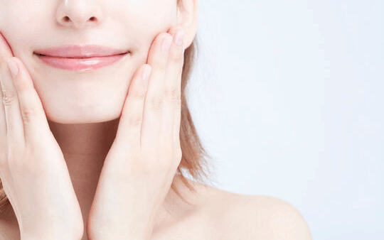 シミシワ撃退！キレイ肌が手に入るマル秘術♡