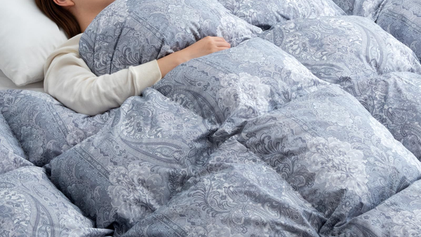 夏の睡眠不足を秋まで持ち越さない 〜秋の体をつくる「眠る温活」〜